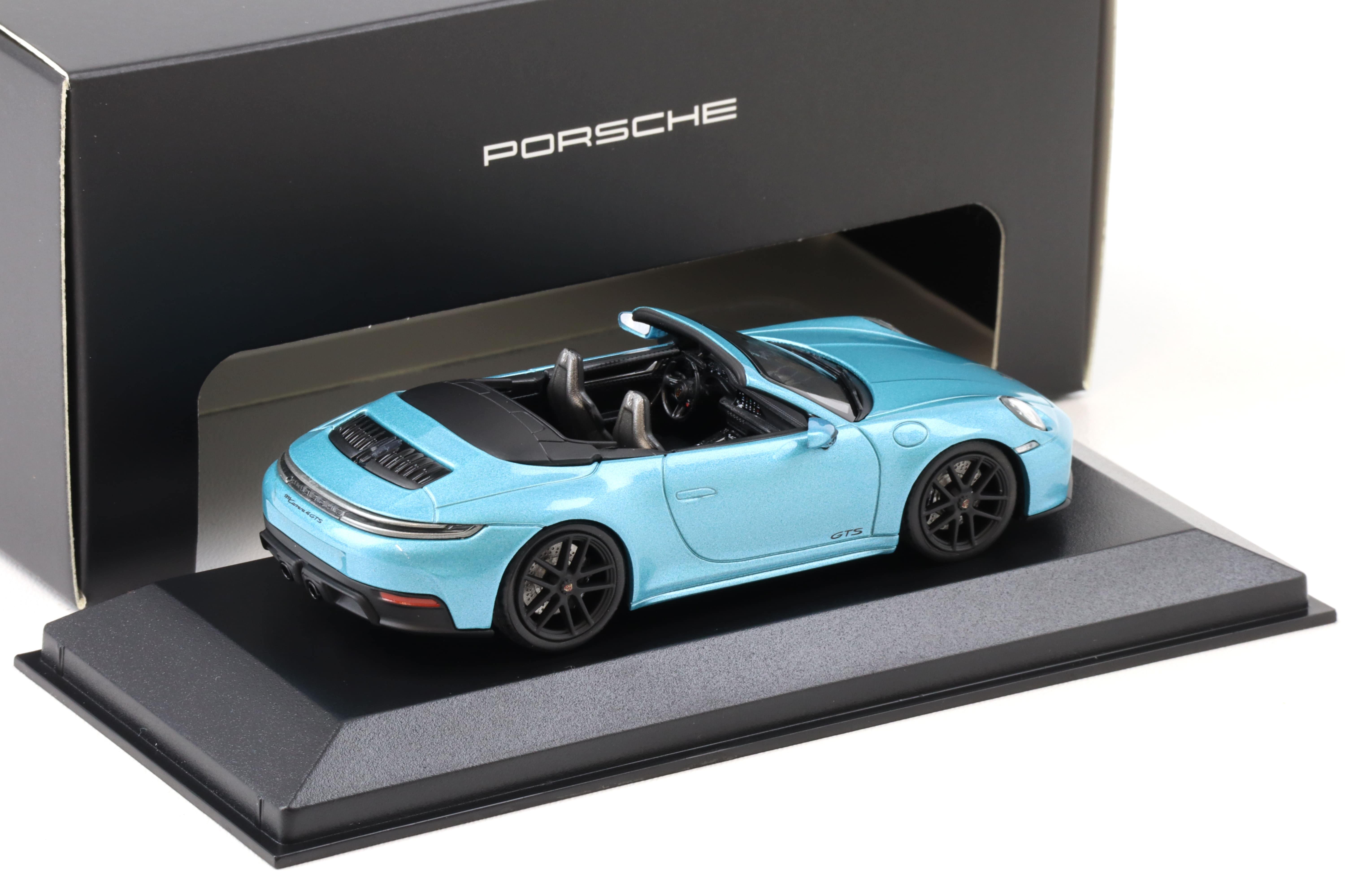 1:43 Minichamps Porsche 911 992.2 Carrera 4 GTS Cabriolet Blu Ipanema WAP DEALE