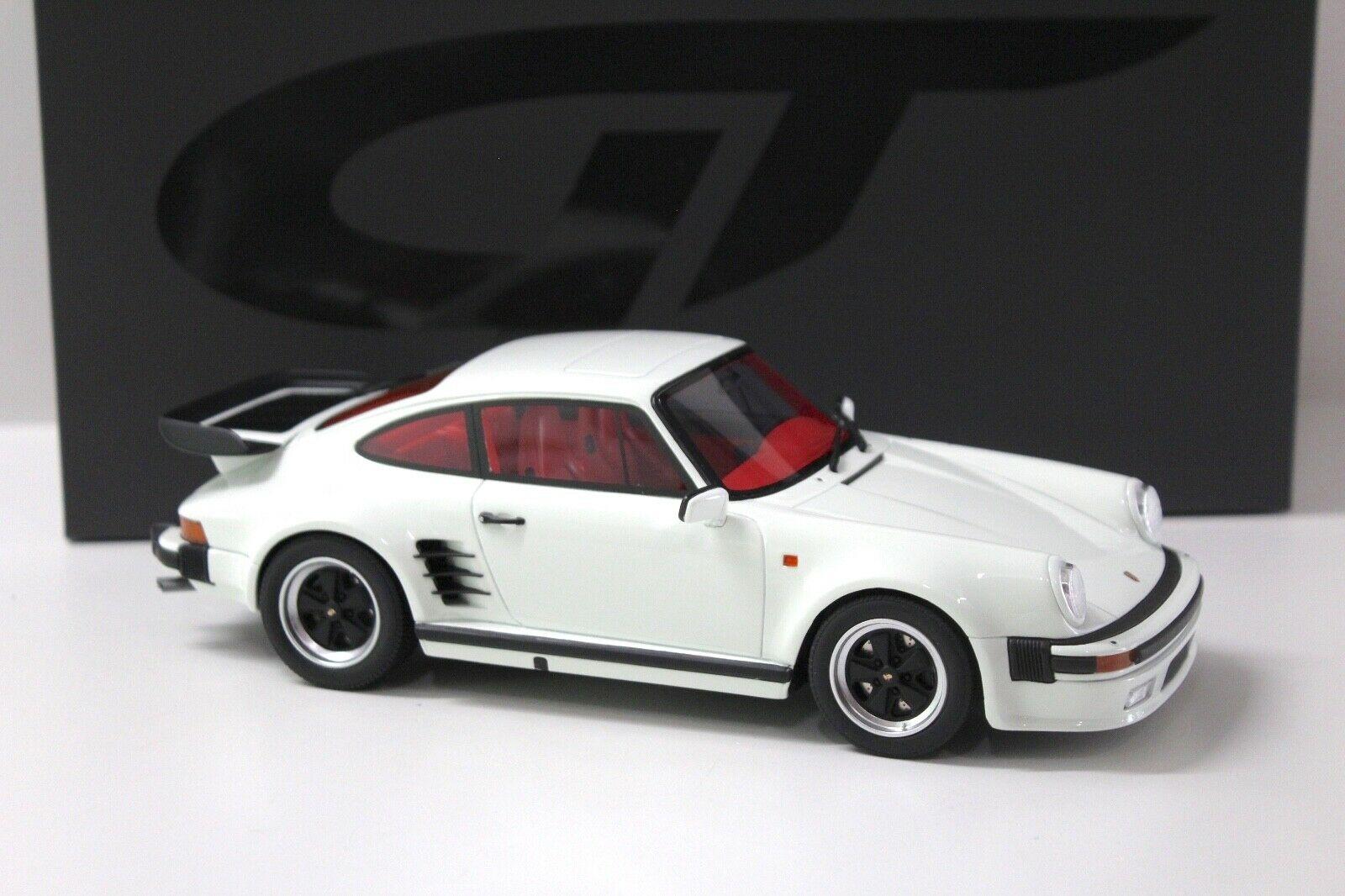 Porsche 1 18