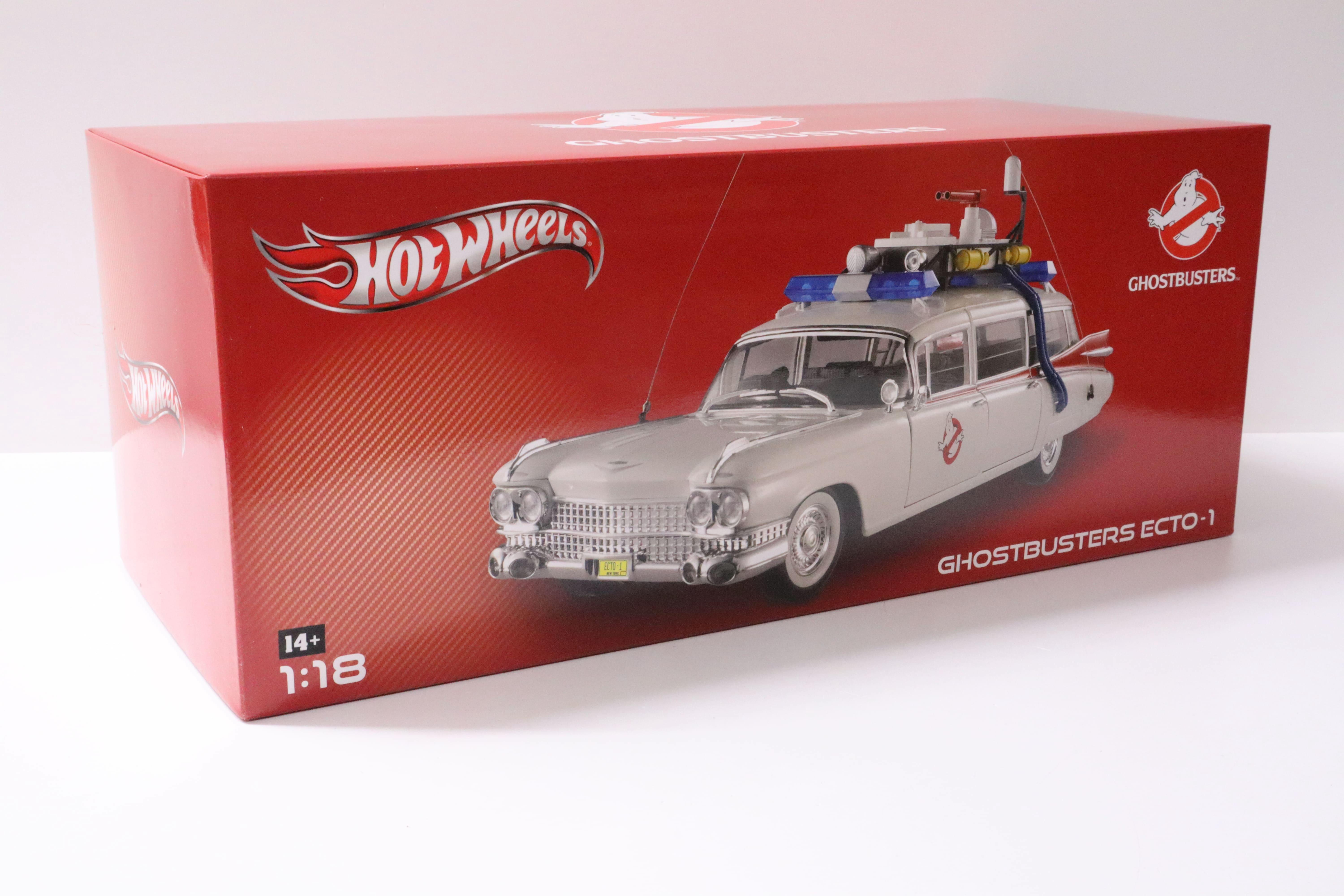 1:18 Hot Wheels 1959 Cadillac Miller GHOSTBUSTERS ECTO-1