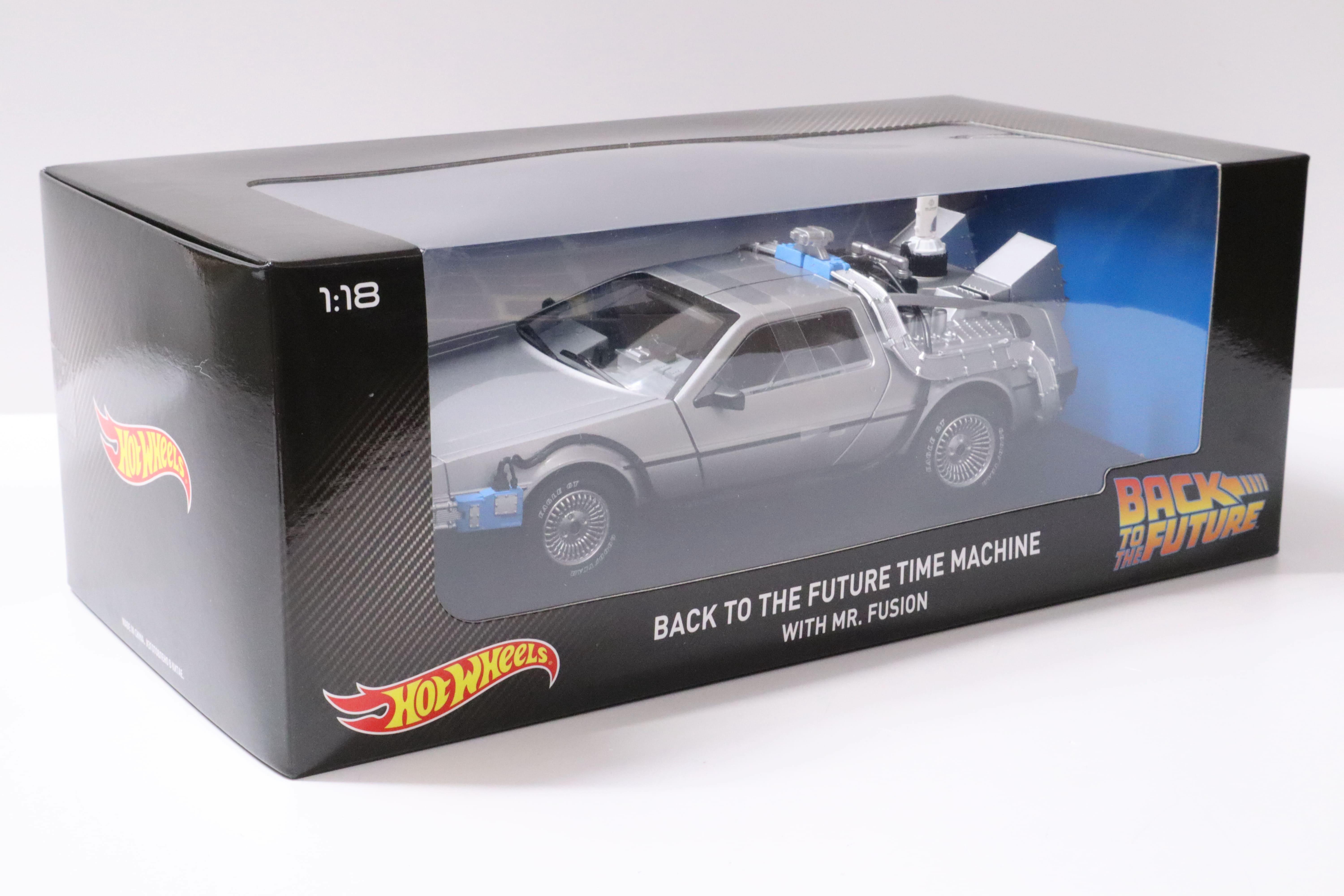 1:18 Hot Wheels DMC DeLorean Back to the Future time Machine with