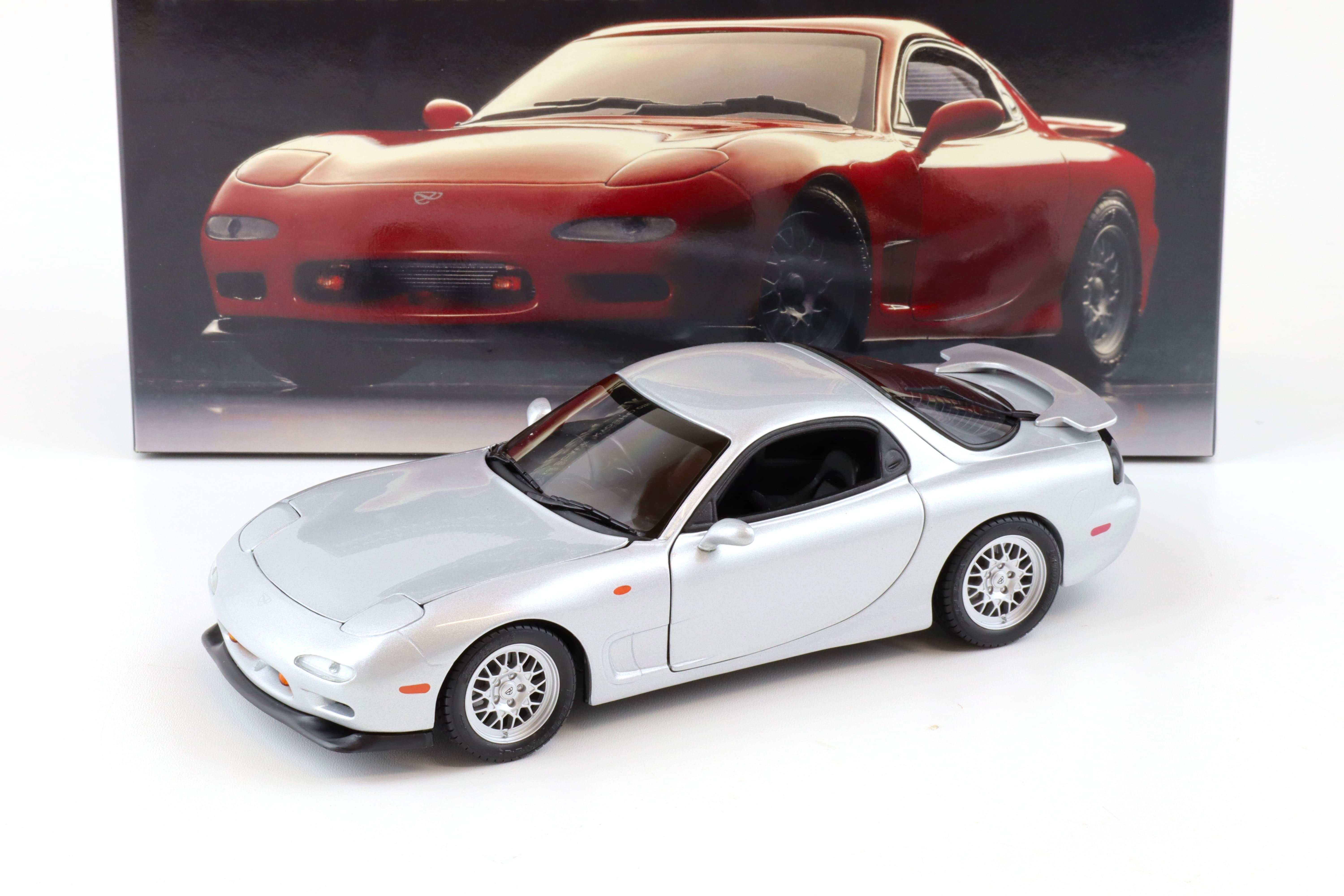 京商 Mazda RX-7 FD-3S 1:18 スケール KYOSHO modul.php?modul=produkte&