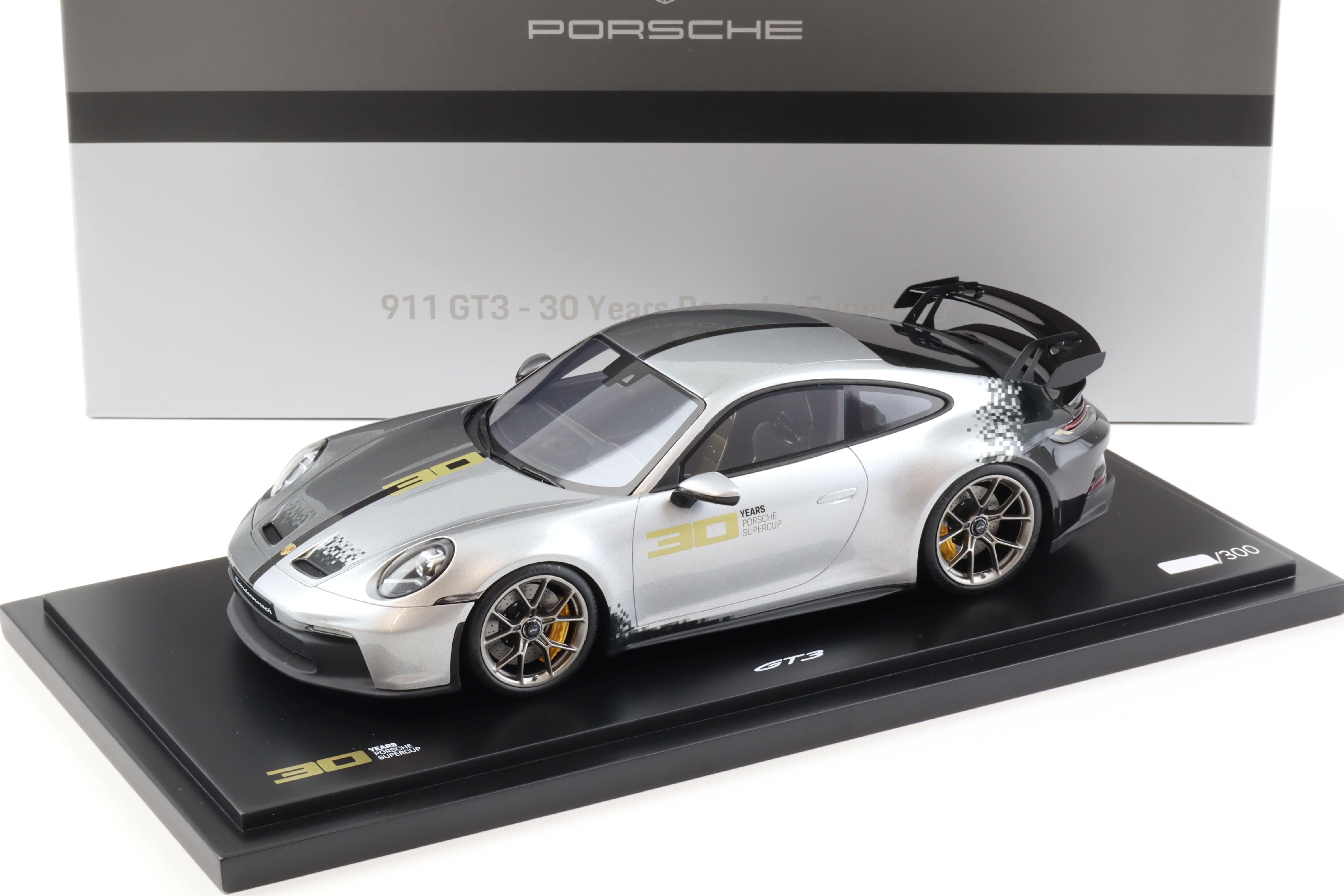 1:18 Spark Porsche 911 (992) GT3 Coupe 30 Years Porsche