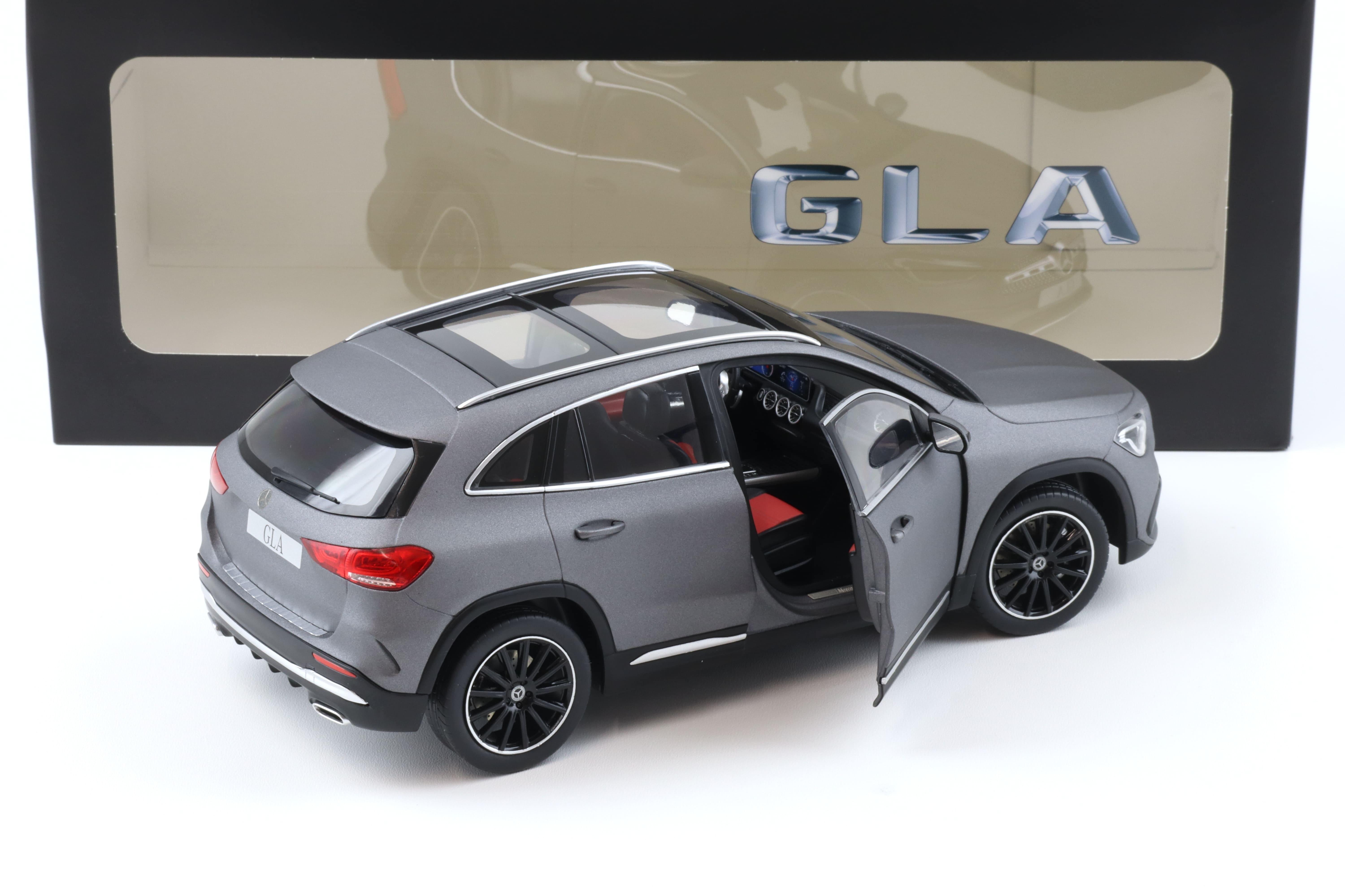 Mercedes-Benz GLA-Klasse ミニカー グレー1/18 Z-Models 1:18 Mercedes-Benz GLA class (H247) year 2020