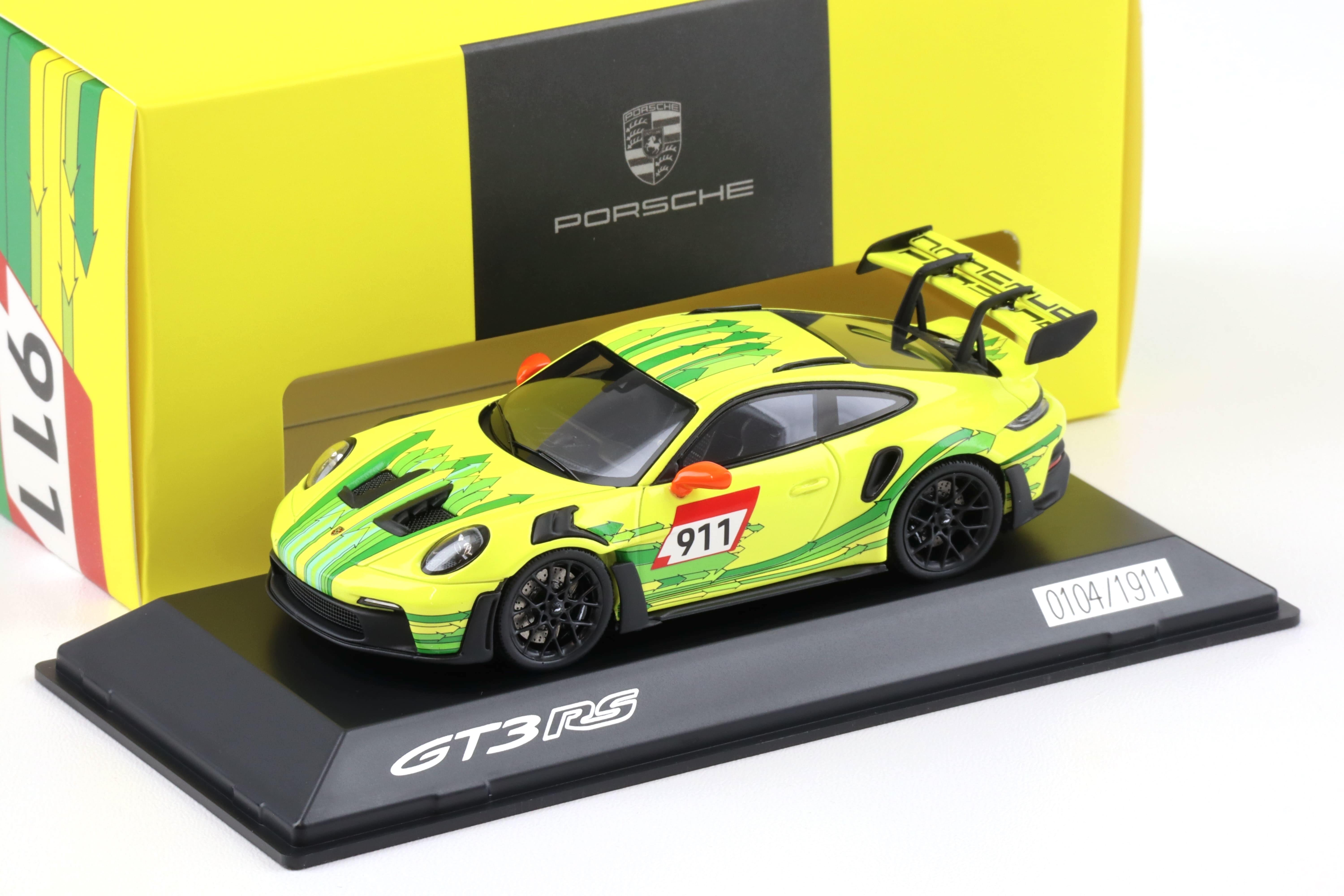 1:43 Spark Porsche 911 992 GT3 RS Coupe Grello Yellow/Green