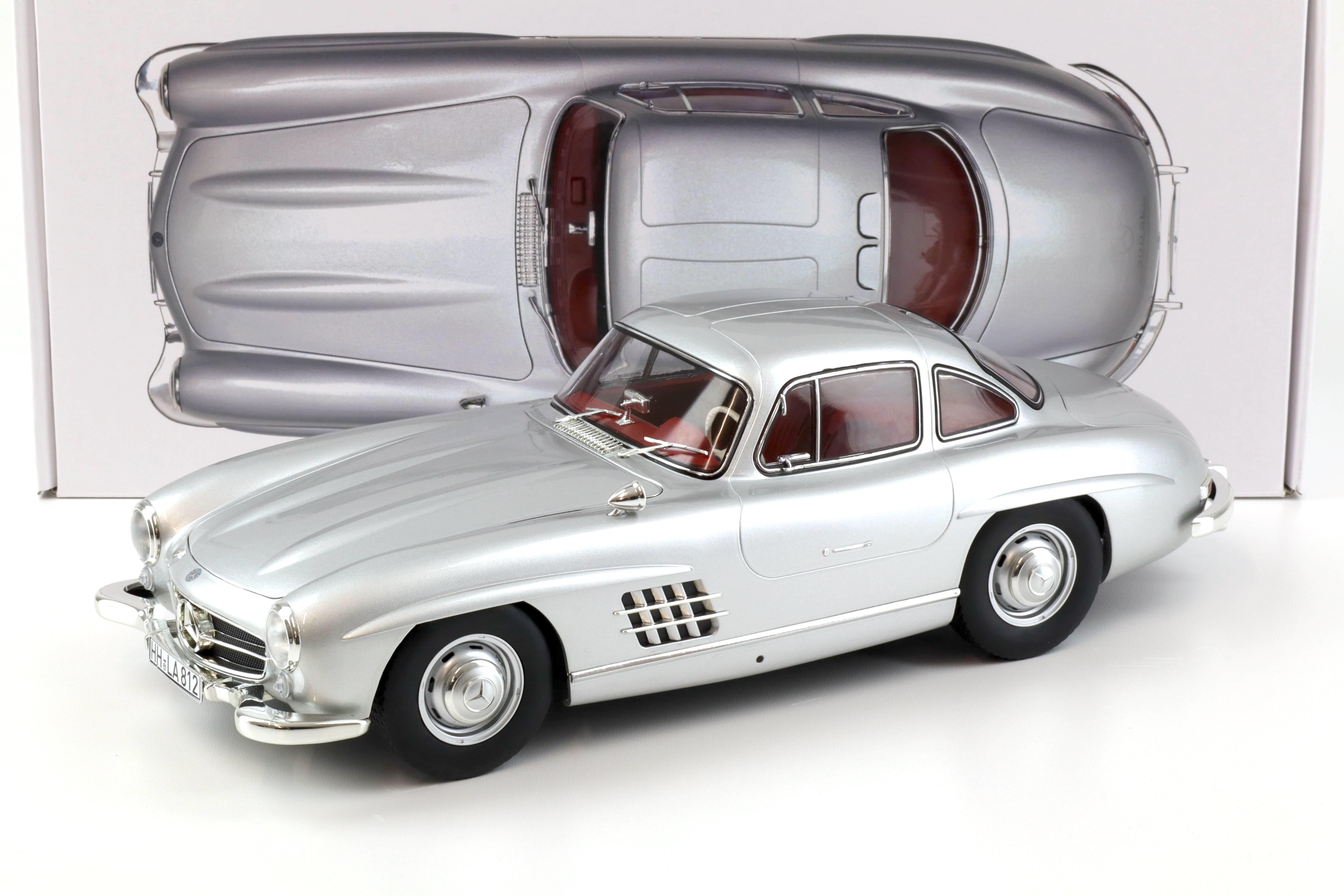 Amazon.com: Norev 1954 300 SL Green 1/18 Diecast Model Car