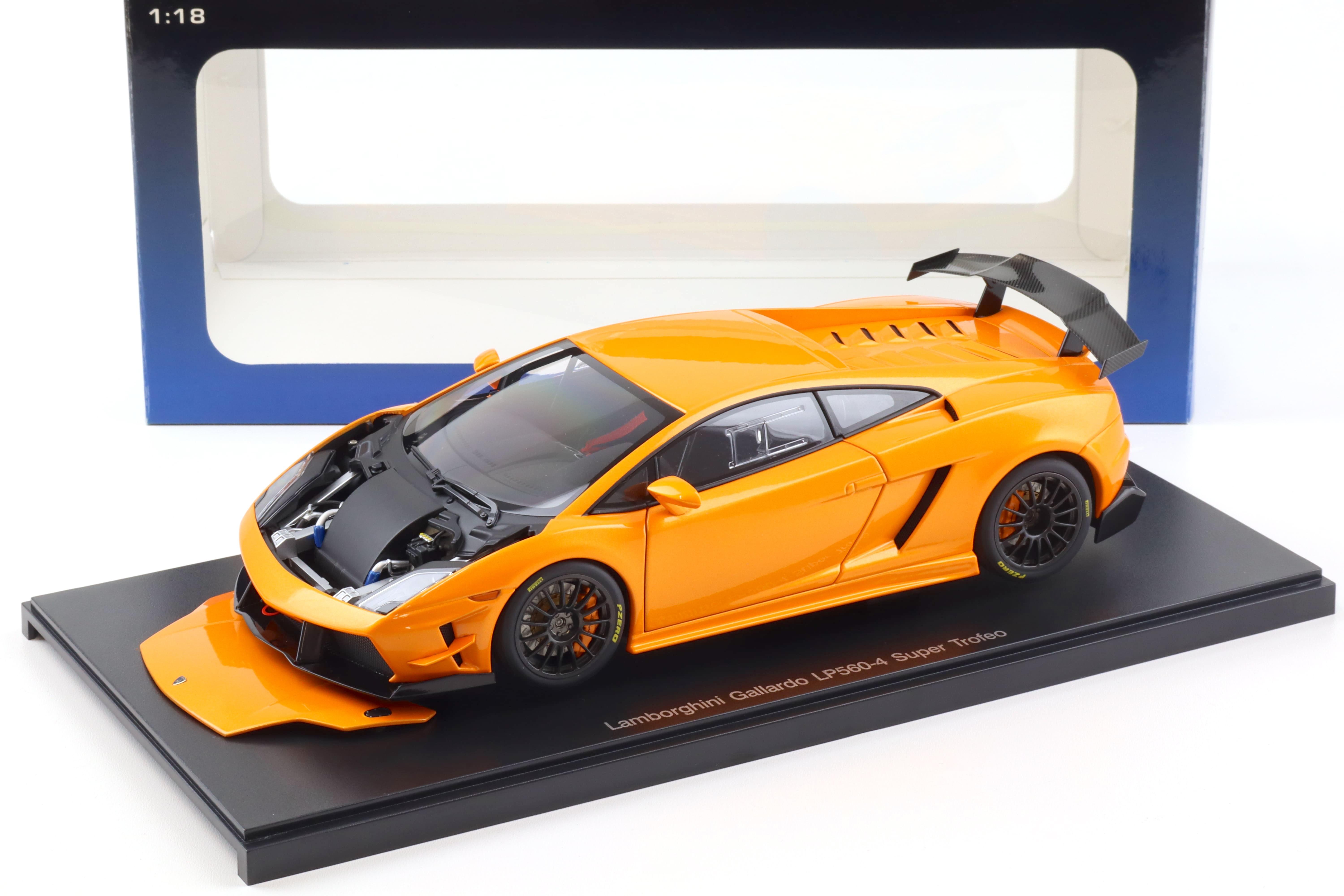 1:18 AUTOart Lamborghini Gallardo LP560-4 Super Trofeo