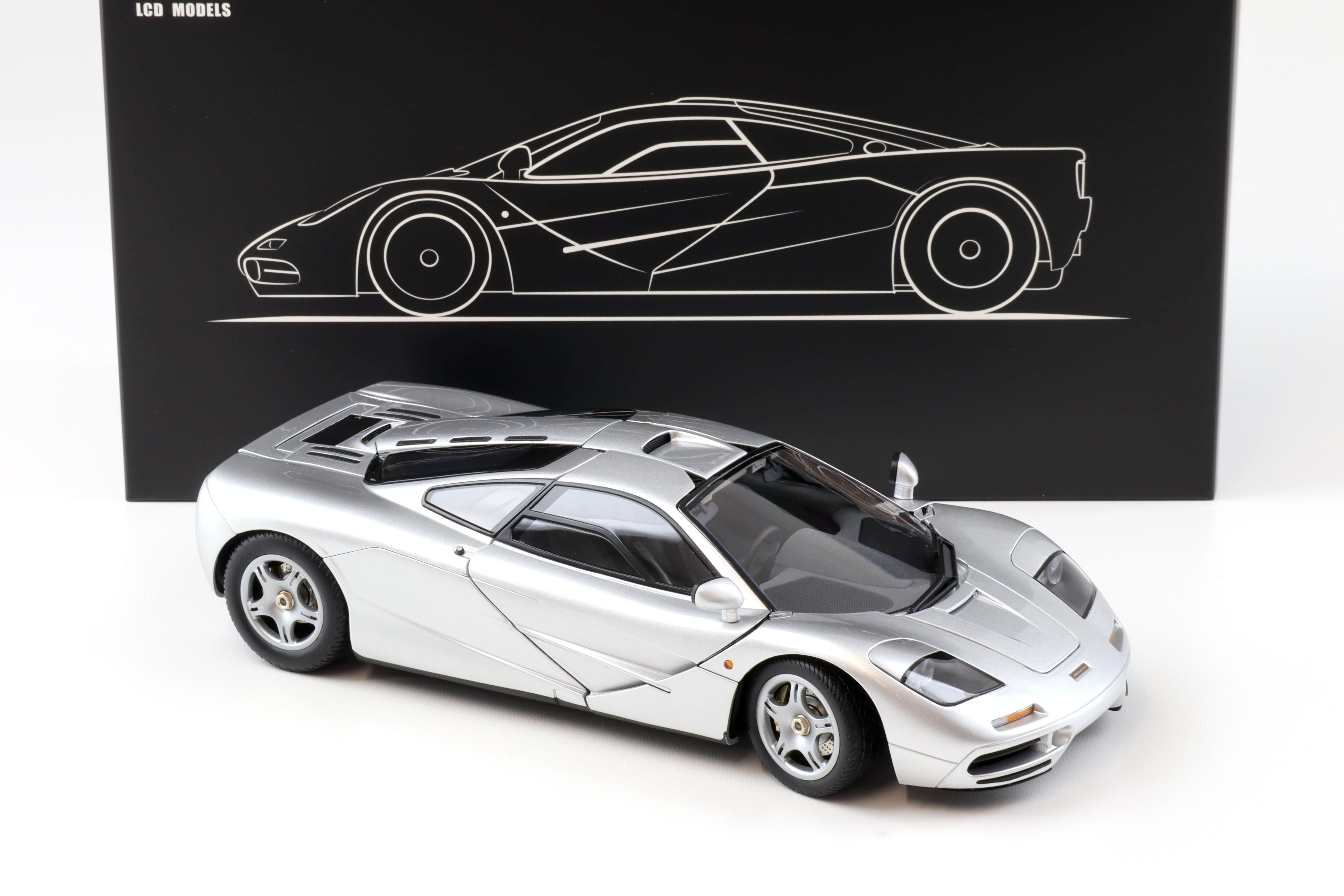 1:18 LCD Models Mclaren F1 Road Car Silver Metallic 1995